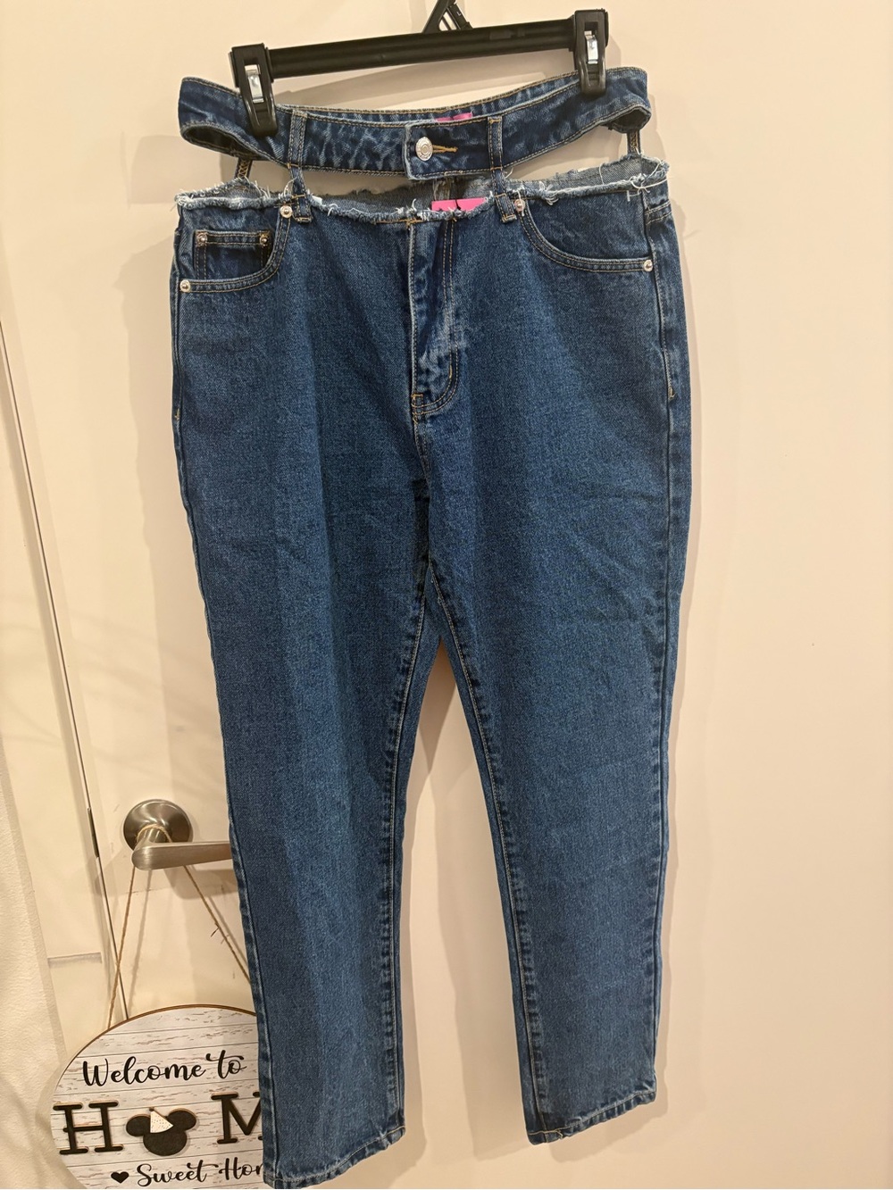 Edikted High-Rise Dark Blue Denim Jeans with Frayed Waistband